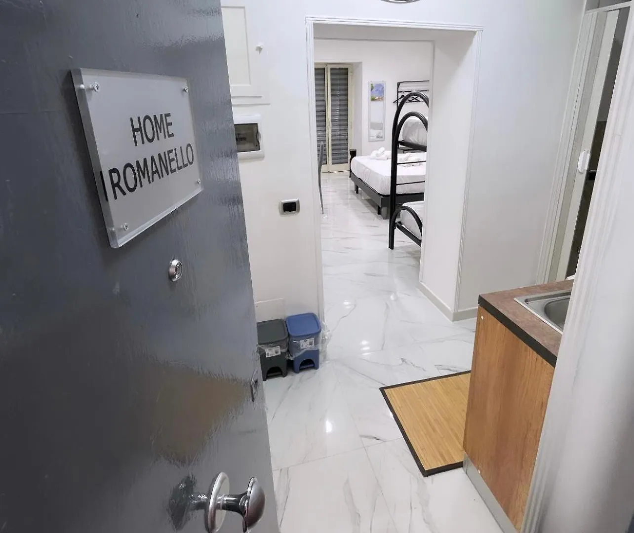 Home Romanello Naples